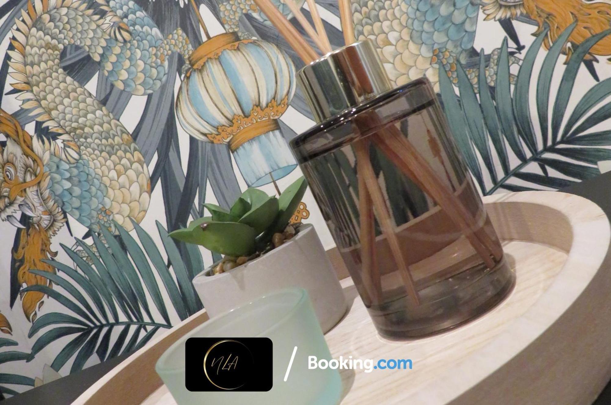 City Centre Apartment With Free Parking, 2 Bathrooms, Netflix And Wifi - Suitable For Contractors And Families - By Noor Luxury Accommodations Birmingham Esterno foto